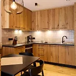 Binnendiek Haus 1 8 شقة